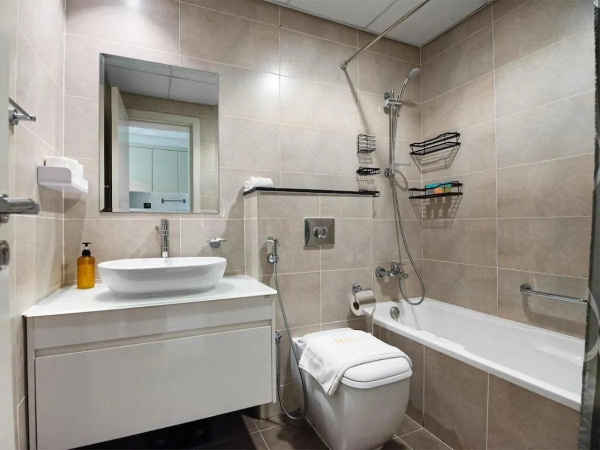 Cozy And Stylish Studio Retreat In Damac Hills Dubai